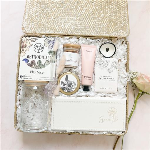 Wanderlust Bliss Spa Gift Box